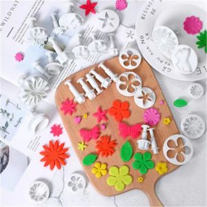 SET 33 KHUÔN NHẤN LÒ XO FONDANT