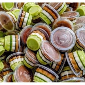 Set 50 hủ nhựa rau cau bông mai 100ML